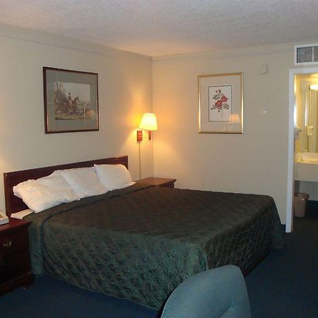 Econo Lodge Asheboro Luaran gambar