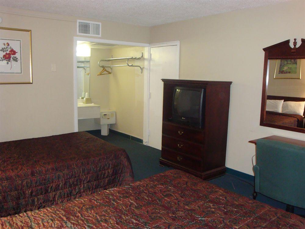Econo Lodge Asheboro Luaran gambar